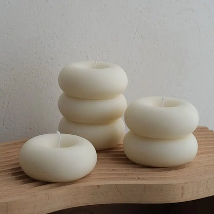 Veloura Donut French Vanilla Candle