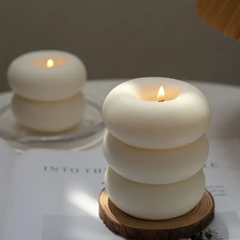 Veloura Donut French Vanilla Candle