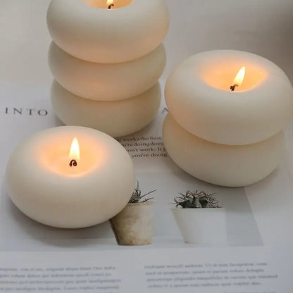 Veloura Donut French Vanilla Candle